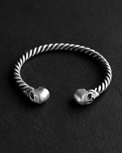 Brazalete de plata IMMORTALITY — imagen principal