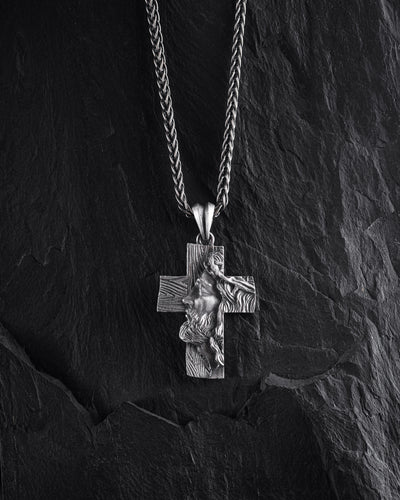 Cruz de plata THE FACE OF FAITH — imagen principal