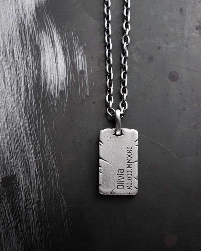 Medalion din argint STONE – YOUR TEXT (gravură personalizată)