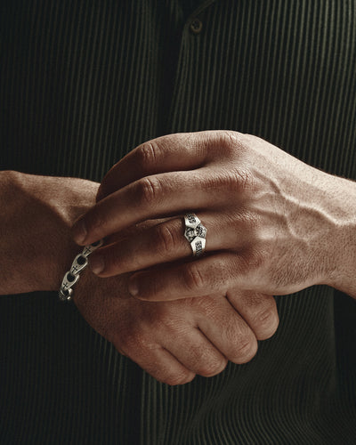 Bague en argent QUE DIEU NOUS BÉNISSE ET NOUS SAUVE — vue 2