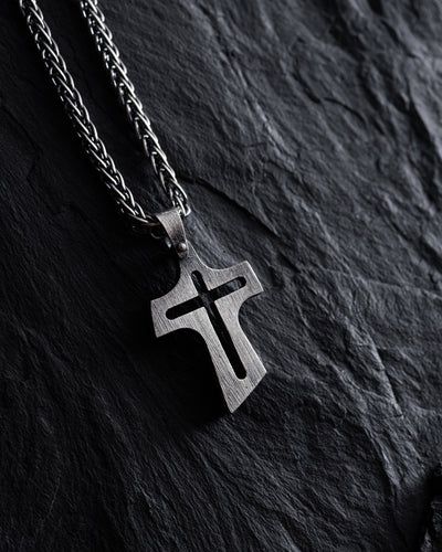 Silverkors BELIEF – huvudbild