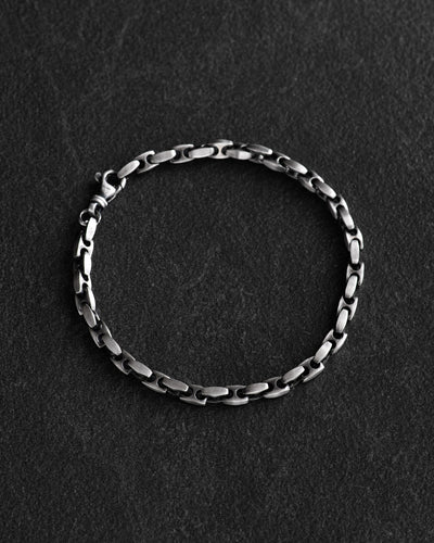 Silverarmband VENLIG – huvudbild
