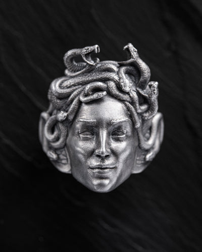 Inel din argint GORGON MEDUSA — imaginea 2