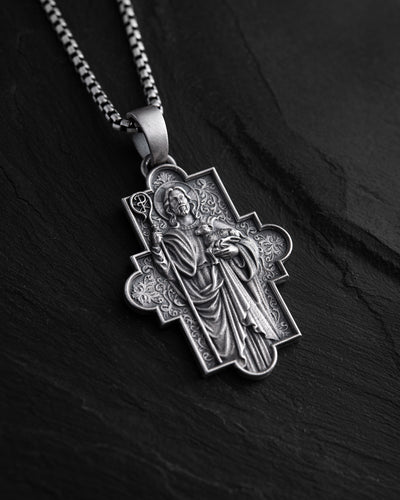 Pandantiv din argint JESUS and SCEPTER