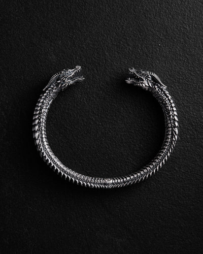 Stelt silverarmband KAMPF DER DRACHEN – huvudbild
