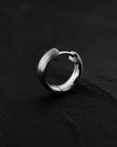 Einzelner Ohrring aus 14-karätigem Weißgold THE HOOP