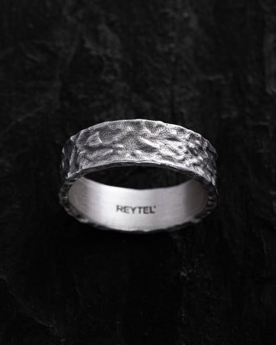 Серебряное кольцо RELIEF