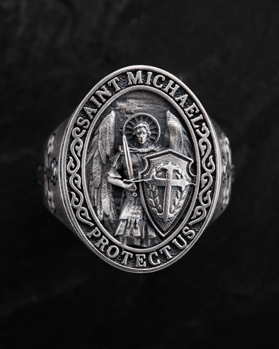 Ασημένιο δαχτυλίδι SAINT MICHAEL PROTECT US — κύρια εικόνα
