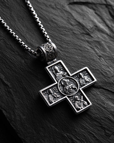Cruz de plata GUARDIAN SAINTS — imagen principal