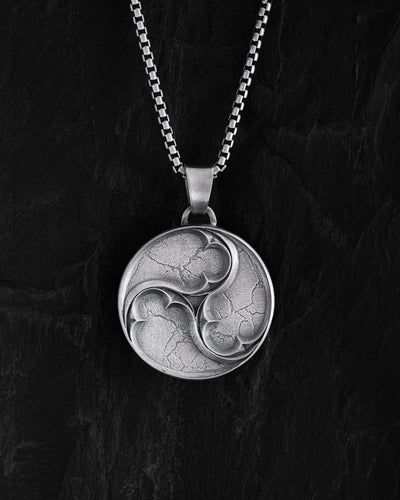 Colgante de plata TRISKELION — imagen principal
