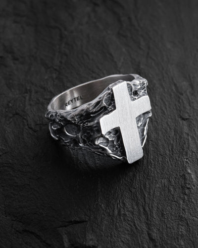 Silver ring VIA