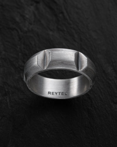 Silver ring ASCENT