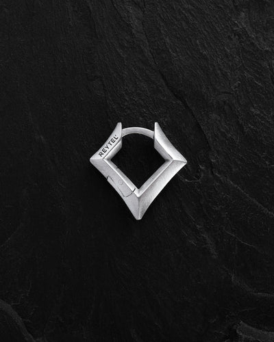 Enstaka silverörhänge FRAME – huvudbild