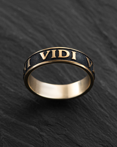 Anillo VENI VIDI VICI — oro amarillo de 14 quilates — vista 3
