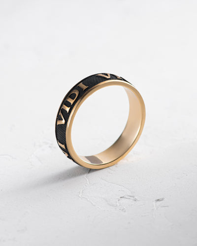 Anillo VENI VIDI VICI — oro amarillo de 14 quilates — vista 2