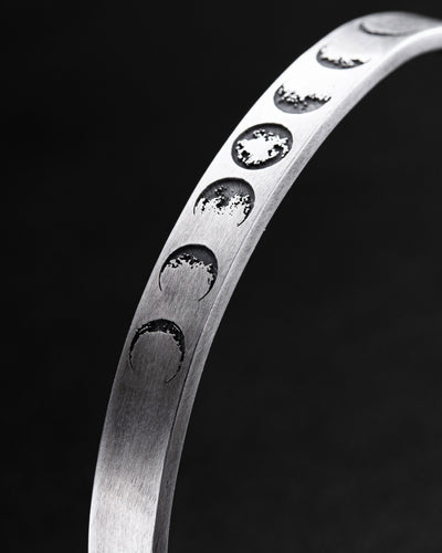 Brazalete de plata MOON PHASE — imagen de producto 3