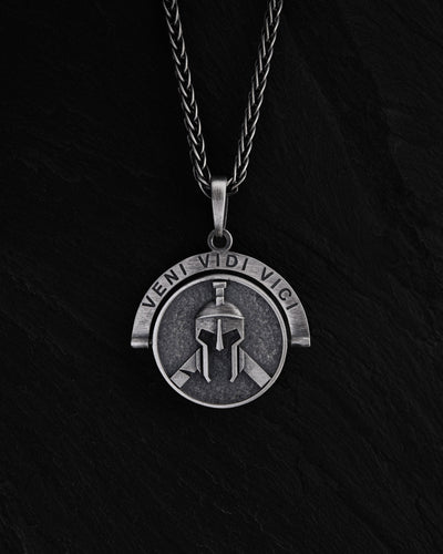 Colgante de plata GLADIATOR. VENI VIDI VICI — imagen principal