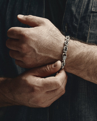 Pulsera de plata INITIUM ET FINIS — imagen de producto 2