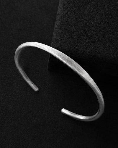 Brazalete de plata KLOEK — imagen principal
