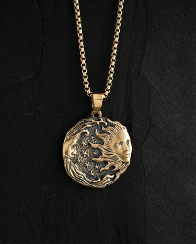 Pandantiv din aur galben de 14k SUN MOON and STARS
