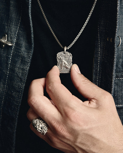 Silver ring THE LION