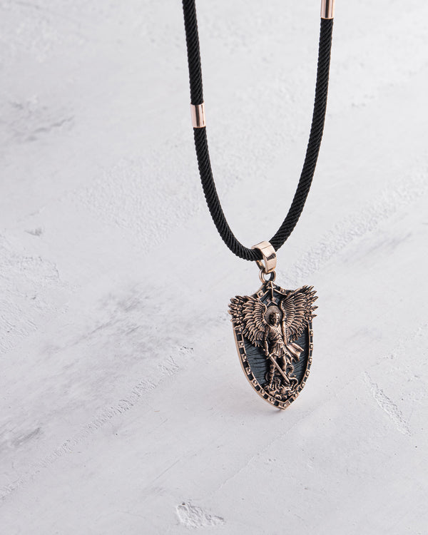 Pendentif - bouclier SAINT MICHEL ARCHANGE (or rose 14 carats)