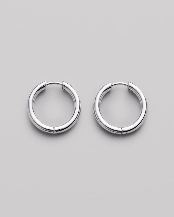 Silver earrings THE HOOP M