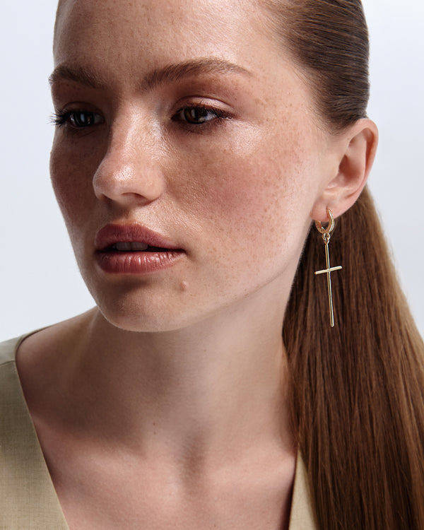 Boucles d’oreilles CROSS — or jaune 14 carats — vue 3