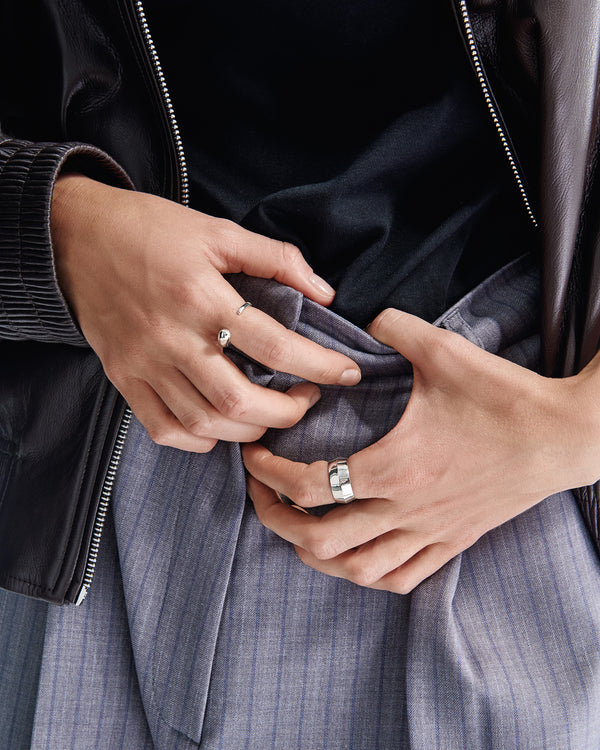 Silver ring LUMINOUS