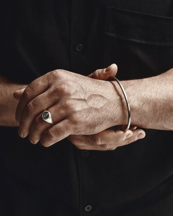 Silver bangle MEKTIG