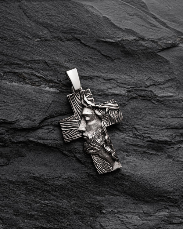 Croix en or blanc 14 carats LE VISAGE DE LA FOI