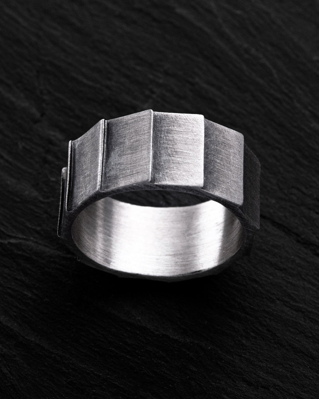 Silver ring TILLEN