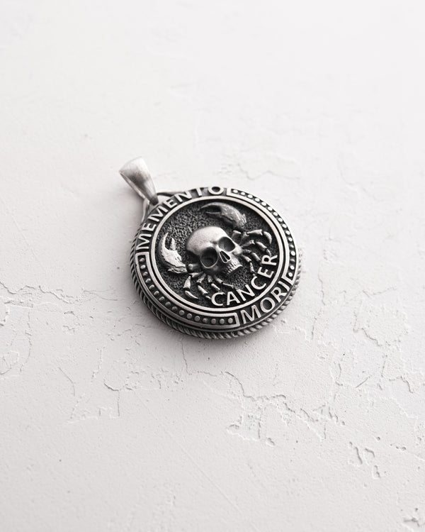 Ciondolo in argento Segno zodiacale - CANCRO. MEMENTO MORI