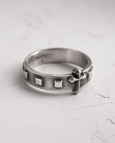 Silver ring ROSARIUM