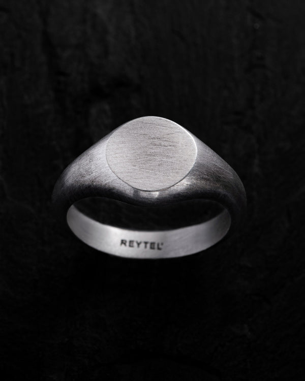 Silver ring VOID