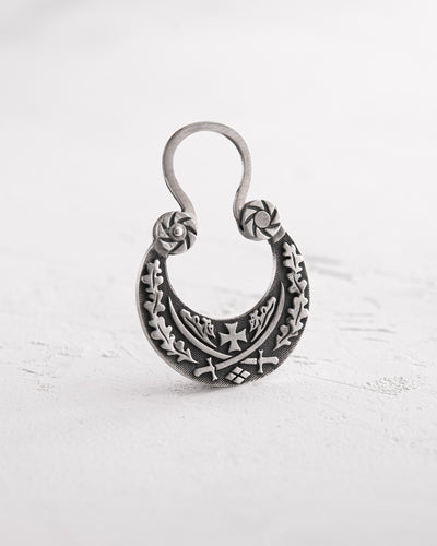 Silver monoearring SABERS