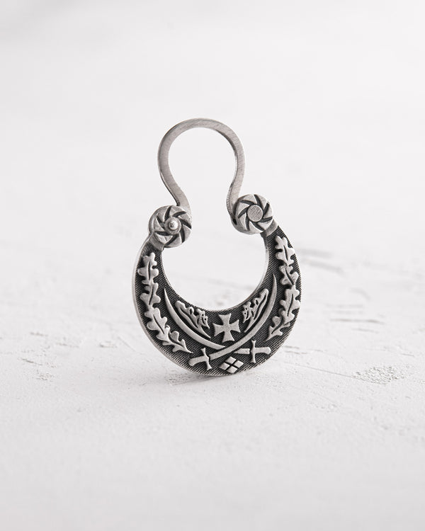 Silver monoearring SABERS