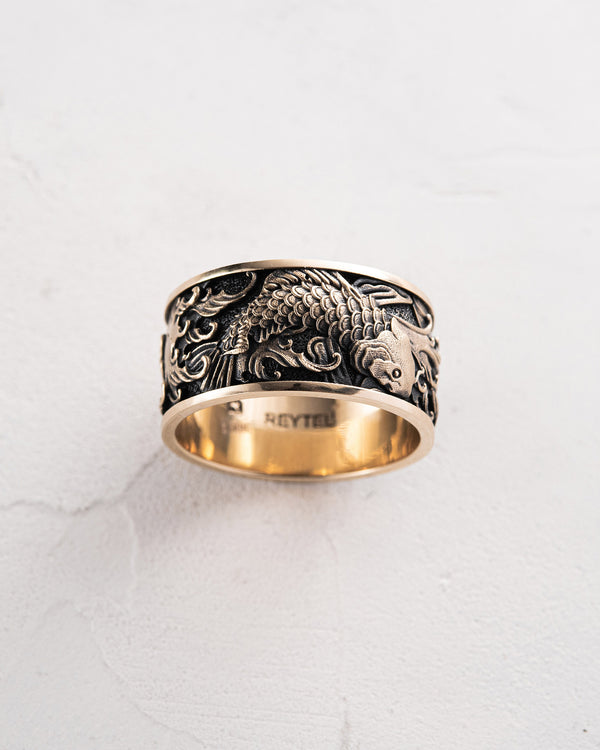 Ring JAPANESE KOI CARPS AND WAVES (14k yellow gold)