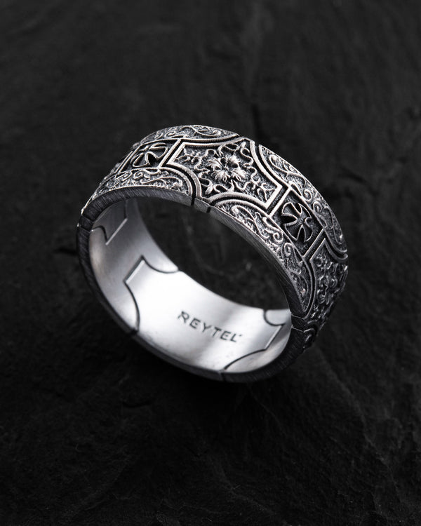 Silver ring MALTESE TEMPLAR CROSS