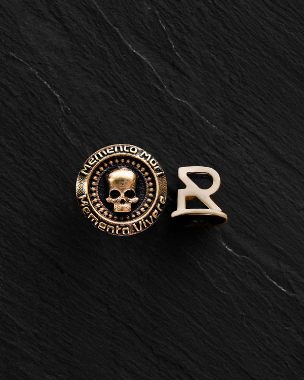 Mono earring MEMENTO MORI. VIVERE MEMENTO (14k yellow gold)