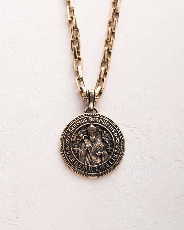Ciondolo SANCTUS BENEDICTUS (oro giallo 14k)