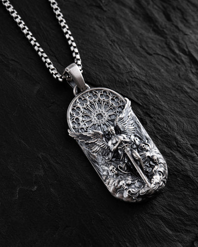Pendentif en argent SAINT MICHAEL