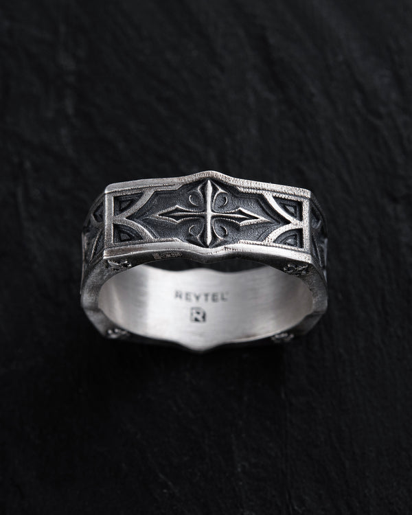 Silver ring SANCTUM. FLEUR DE LIS