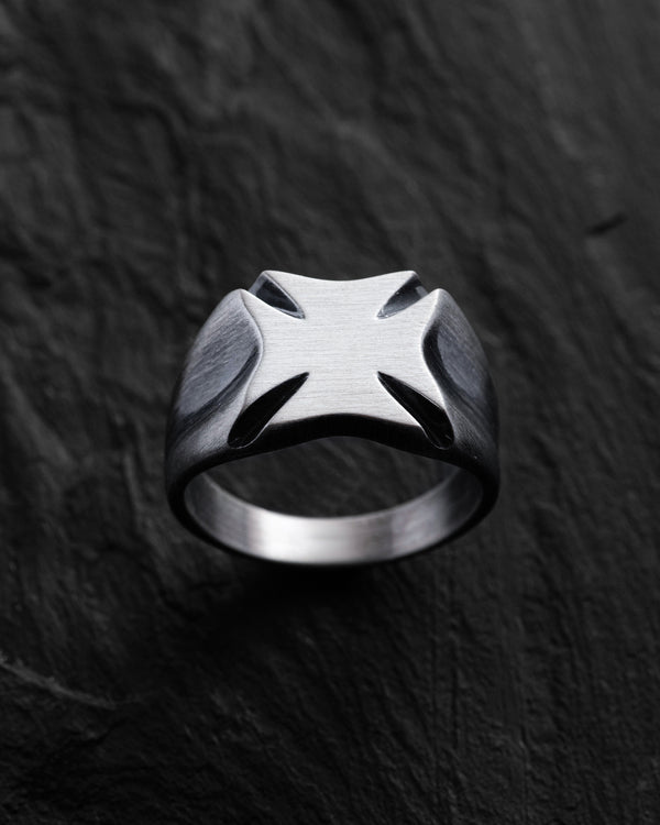 Silver ring SENTINEL