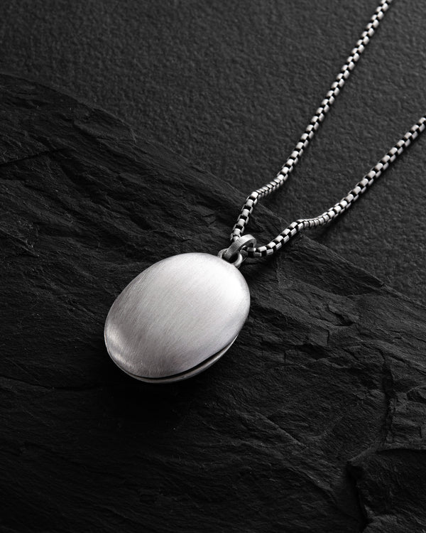 Silver pendant SECRET DESIRE (gold Inlay)