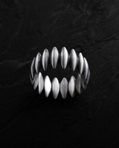 Silver ring INDOMITO