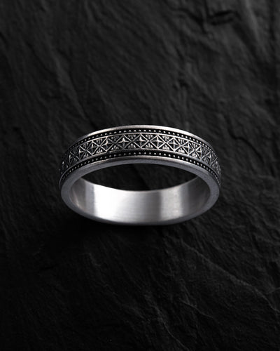 Silver ring RETNING