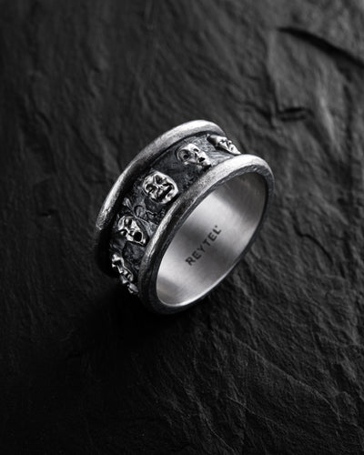 Silver ring FACES
