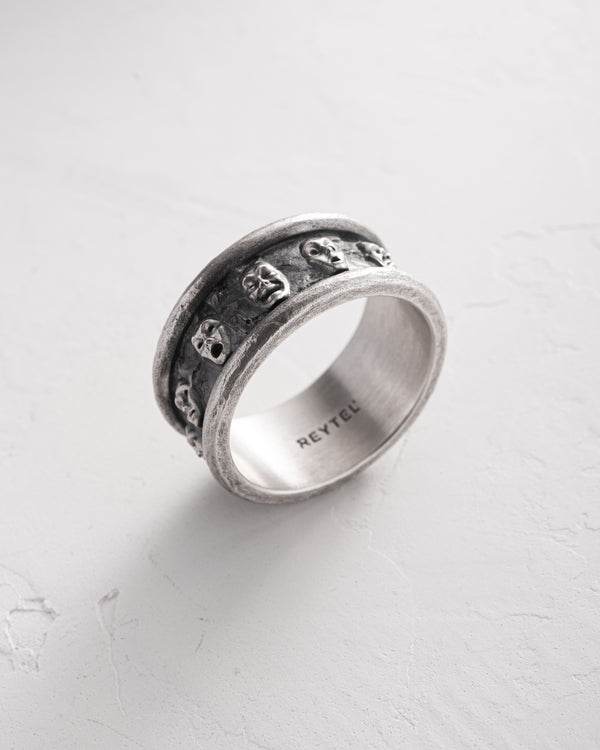 Silver ring FACES