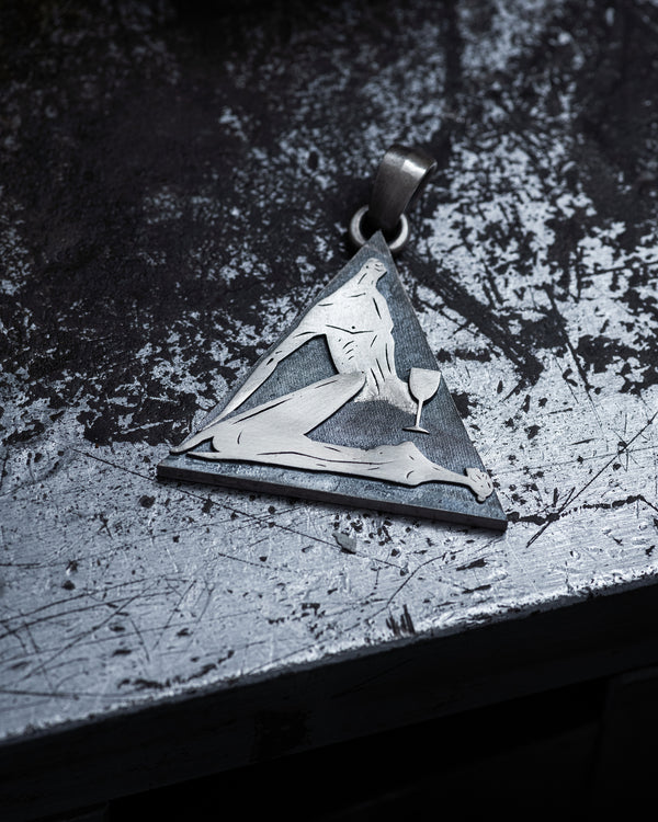 Silver pendant IN VINO VERITAS